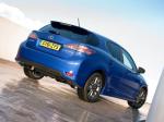 Lexus CT200h F-Sport 2011 года (UK)